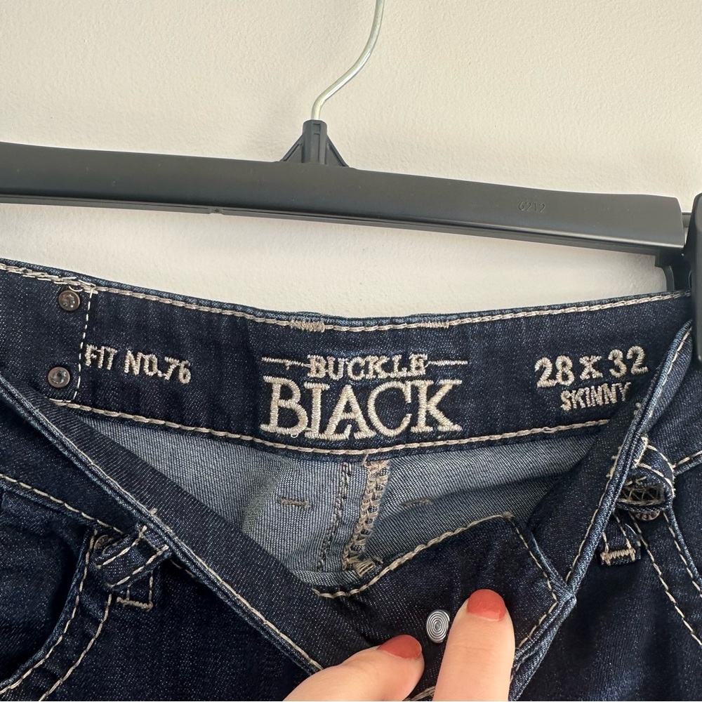 Buckle Black No. 76 Skinny Size 28x32 - Picture 3 of 9